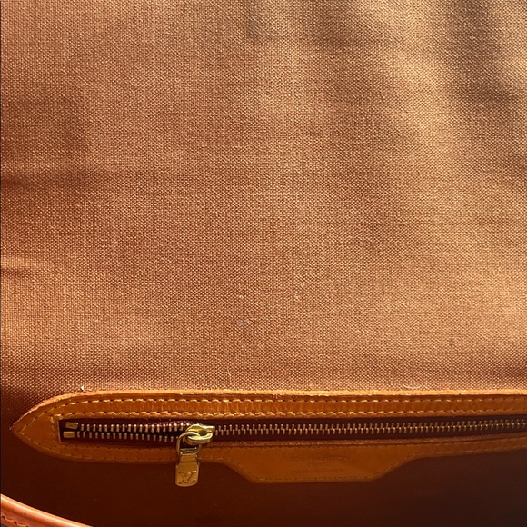 Authentic LV Sologne - Picture 10 of 13